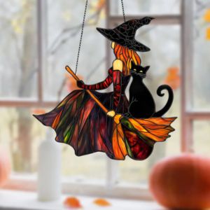 witch themed hallowen suncatcher
